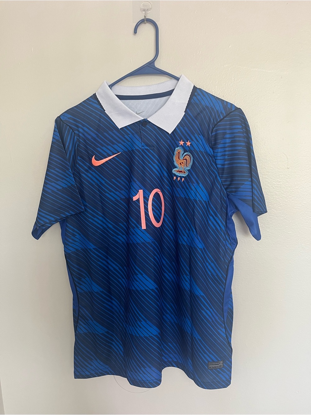 Nike France World Cup Jersey Mbappe #10 Size Large NWT Soccer Jersey